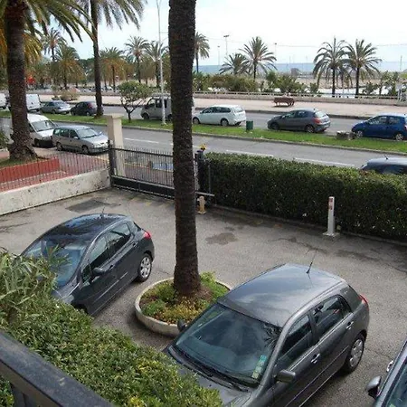 Superbe 3p Avec Terrasse Et Garage Proche Plages A - Fr-1-196-165 Menton